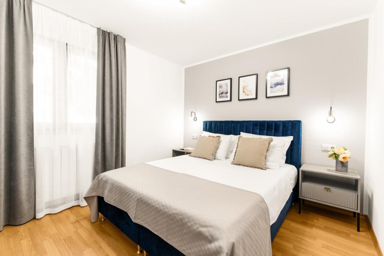 Apartments Villa Ana Porec Exterior photo